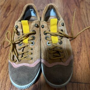 Legaro Suede comfort hiking shoes